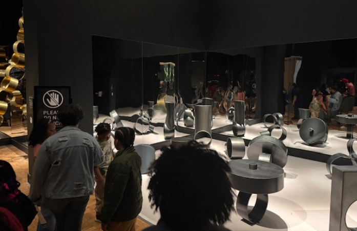  Students and Staff at the DIA